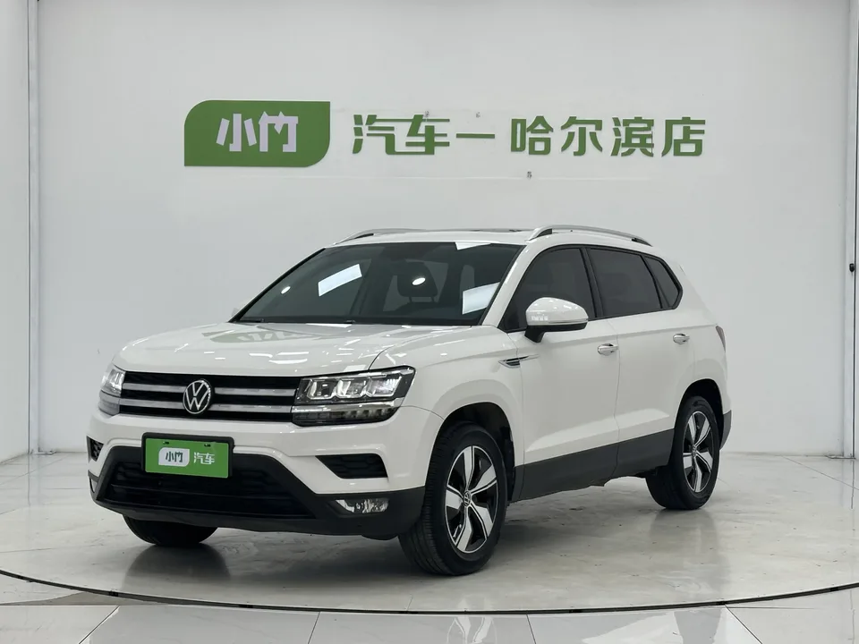 Volkswagen Tharu tuyue 2022 280TSI 2WD Comfort Edition 2023 — photo 1, buy with delivery to Moscow
