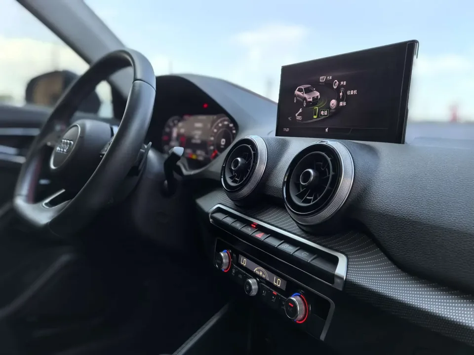 Audi Q2L Audi Q2L 2022 35 TFSI Luxury Dynamic 2022 — thumbnail 3
