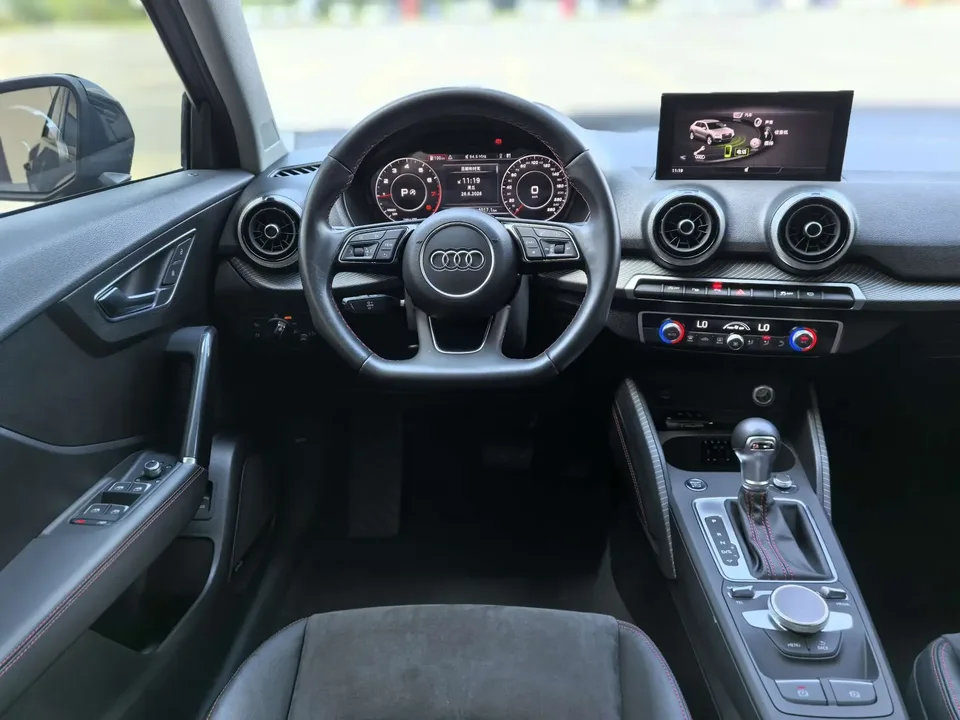 Audi Q2L Audi Q2L 2022 35 TFSI Luxury Dynamic 2022 — thumbnail 5