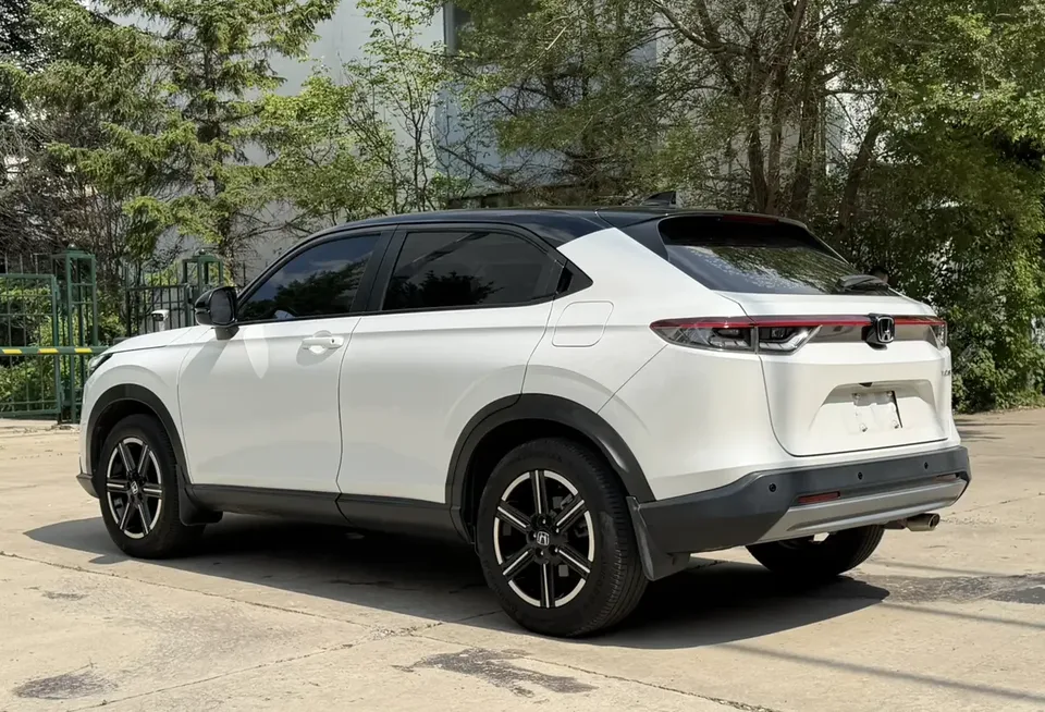 Honda VEZEL Binzhi 2023 1.5L CVT Elite Edition 2023 — thumbnail 2