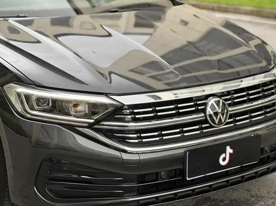 Volkswagen Sagitar Sagitar 2023 280TSI DSG Transcendence Lite 2022 — thumbnail 3