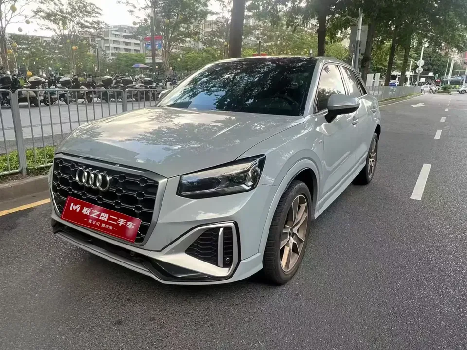 Audi Q2L Audi Q2L 2022 35 TFSI Stylish Dynamic 2022 — фото 1, купить с доставкой в Москву