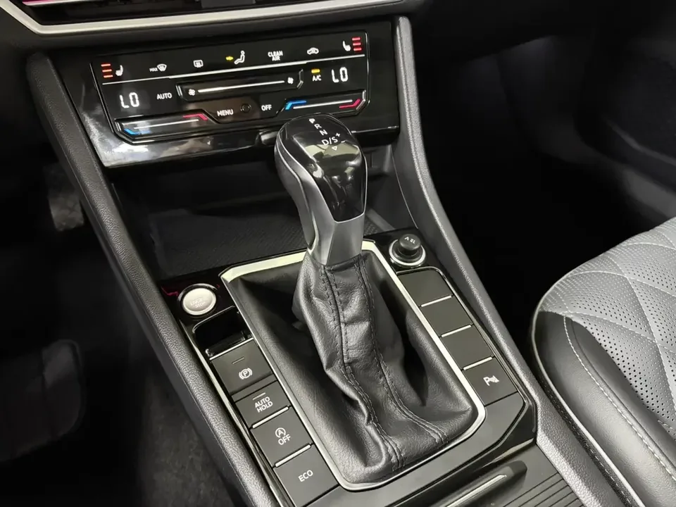 Volkswagen Sagitar Sagitar 2023 280TSI DSG Beyond Edition 2022 — thumbnail 4