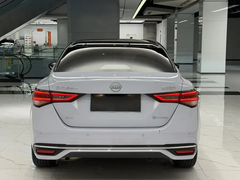 Nissan Sylphy Sylphy 2023 Ultra Hybrid Electric Drive Ultra Luxury 2023 — thumbnail 2