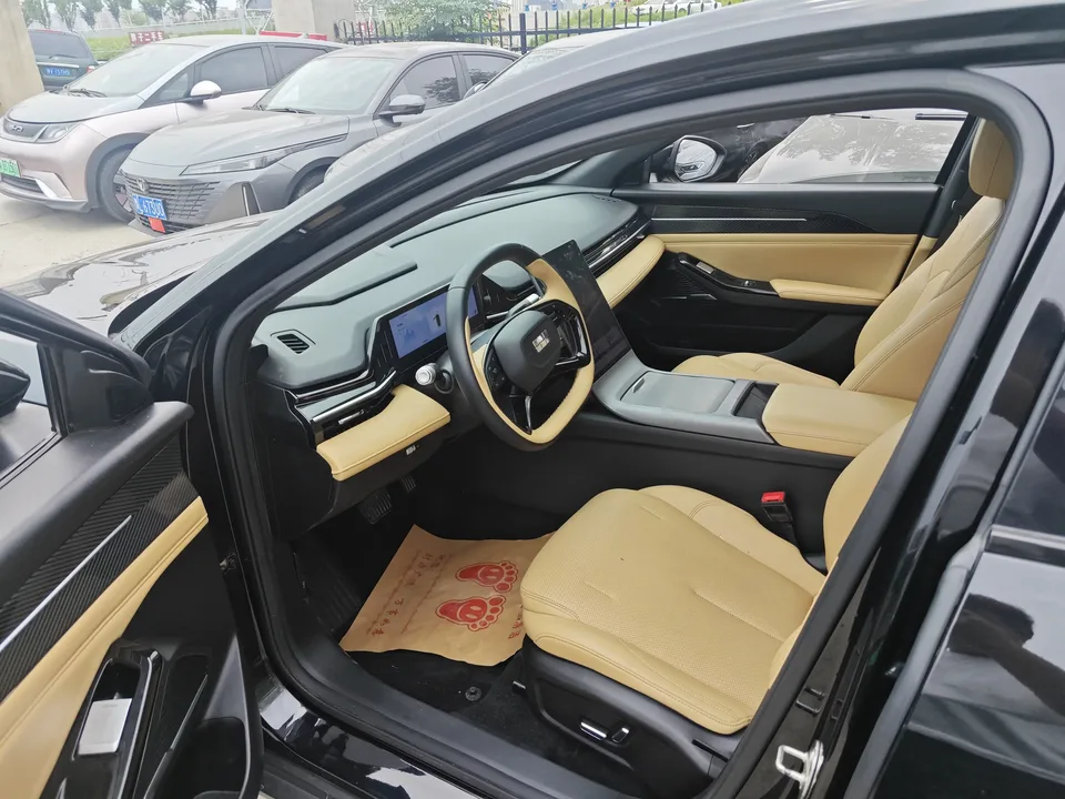Geely Galaxy L6 Galaxy L6 2023 1.5T DHT 125km Starship 2024 — thumbnail 5