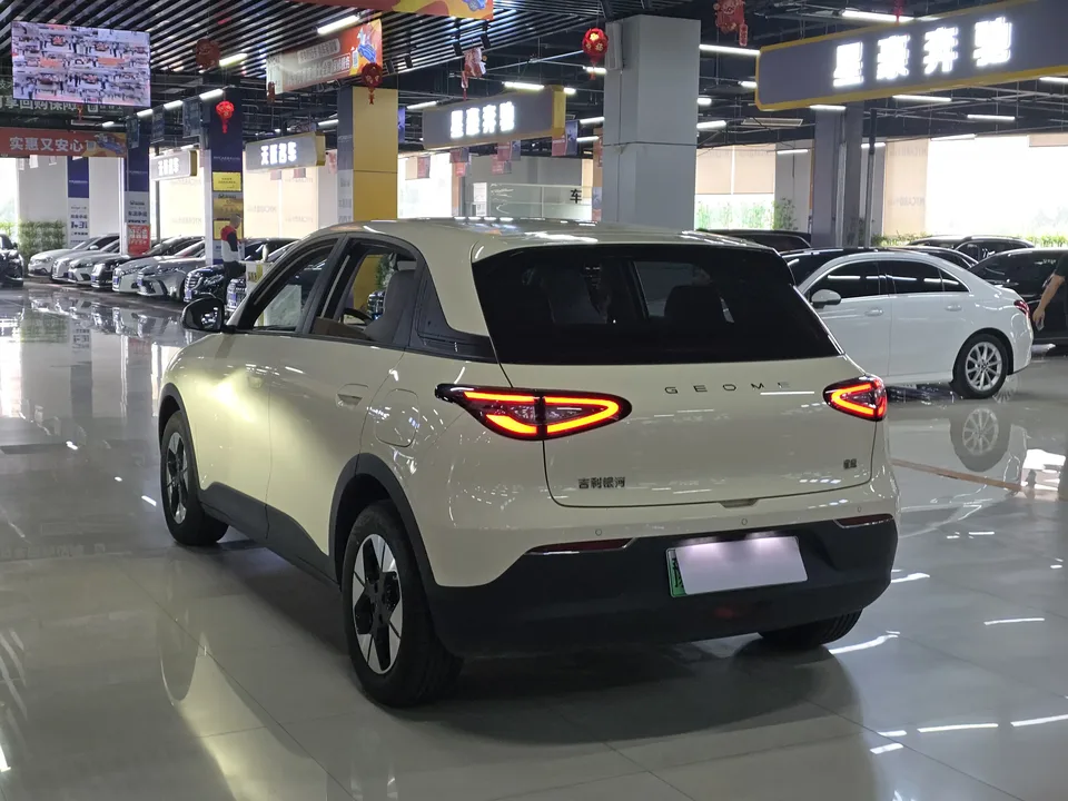 Geely Star Wish Star Wish 2026 410km Free Edition 2025 — thumbnail 4
