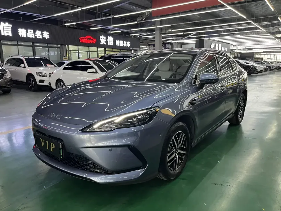 BYD Seal 05DM Seal 05DM 2025 DM-i 120KM flagship version 2025 — photo 1, buy with delivery to Moscow