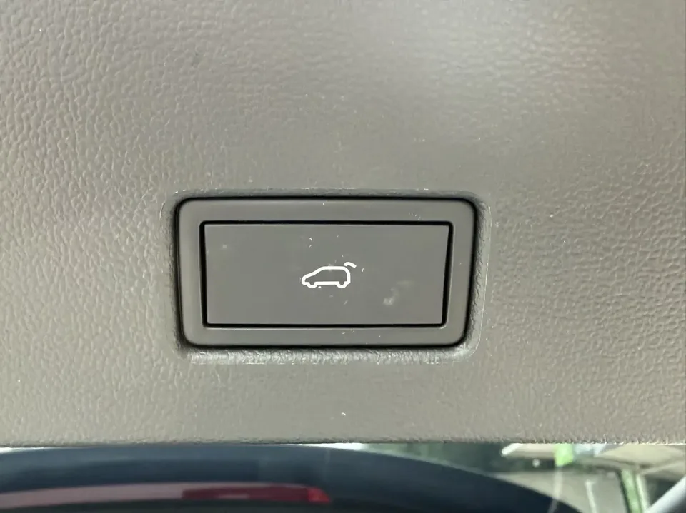 Volkswagen T-Roc TANG 2022 280TSI DSG 2WD Comfort PLUS 2022 — thumbnail 3