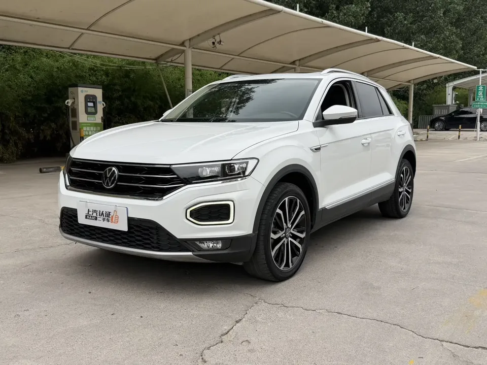 Volkswagen T-Roc TANG 2022 280TSI DSG 2WD Comfort PLUS 2022 — photo 1, buy with delivery to Moscow