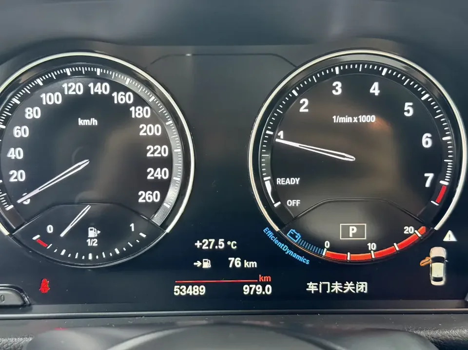 BMW 1 Series BMW 1 Series 2021 120i M Sport Night Edition 2022 — thumbnail 4