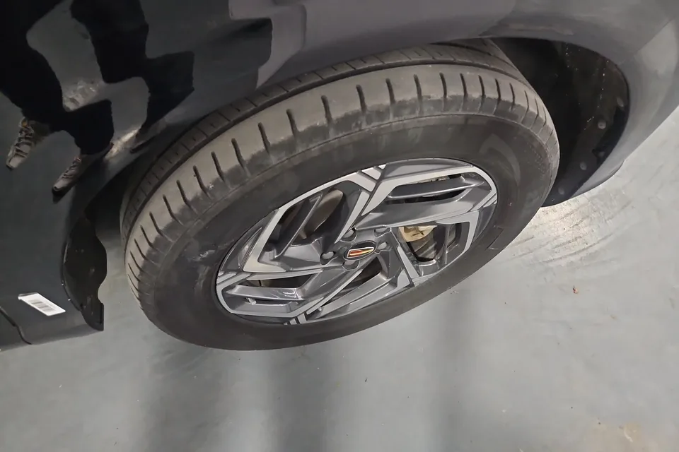 Hongqi HS3 Hongqi HS3 2023 1.5T Shanwei Edition 2024 — thumbnail 3