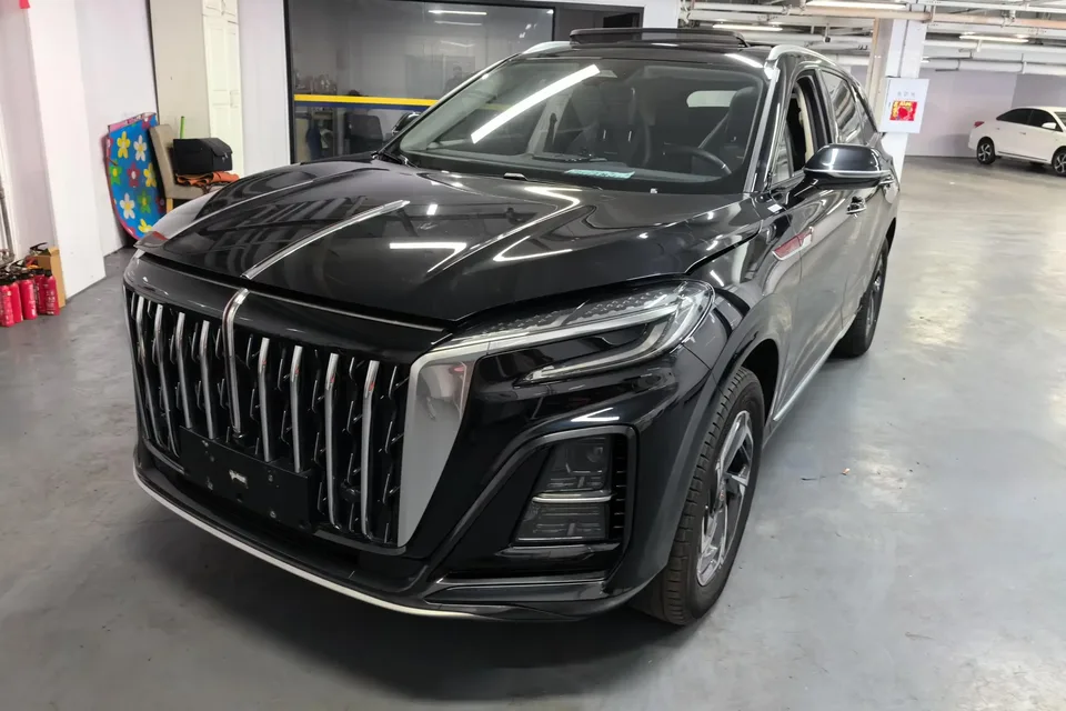 Hongqi HS3 Hongqi HS3 2023 1.5T Shanwei Edition 2024 — photo 1, buy with delivery to Moscow