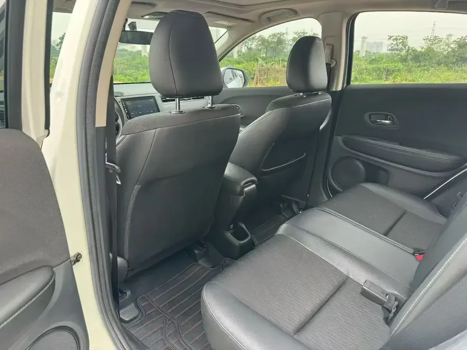 Honda VEZEL Binzhi 2022 1.5L CVT Phantom Night Pioneer Edition 2022 — thumbnail 3