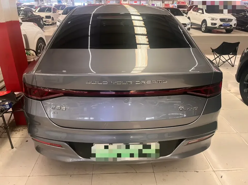 BYD Qin PLUS EV Qin PLUS EV 2023 510KM Travel Edition 2025 — thumbnail 2