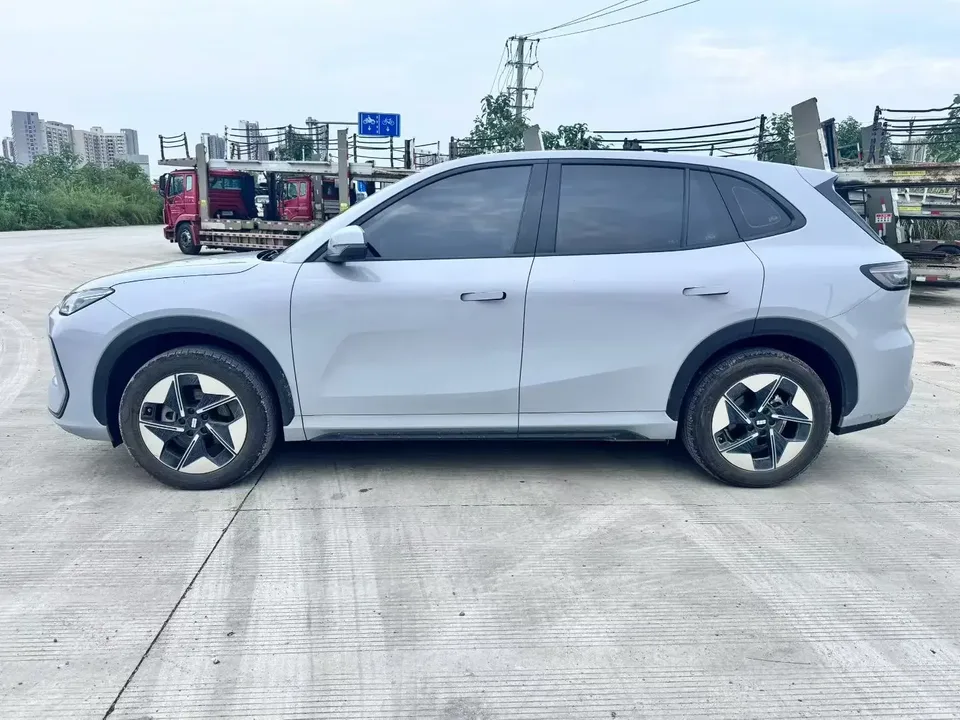 Geely Galaxy E5 Galaxy E5 2024 530km long-distance version 2024 — thumbnail 4