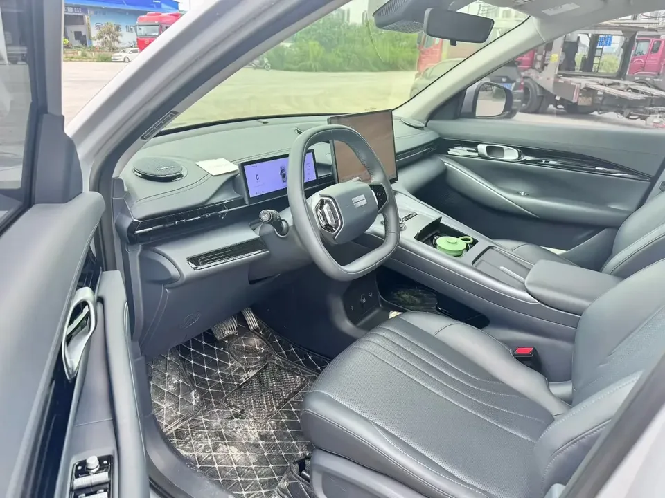 Geely Galaxy E5 Galaxy E5 2024 530km long-distance version 2024 — thumbnail 5