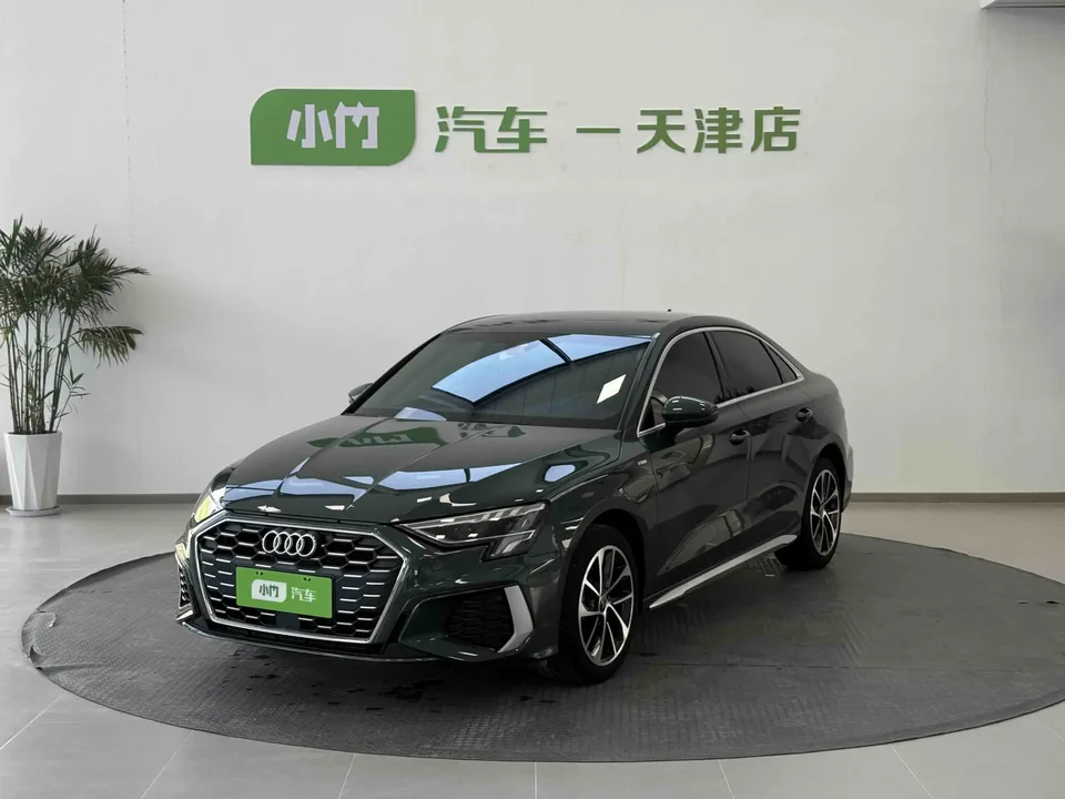 Audi A3 Audi A3 2022 A3L Limousine 35 TFSI Progressive Sports 2022 — photo 1, buy with delivery to Moscow