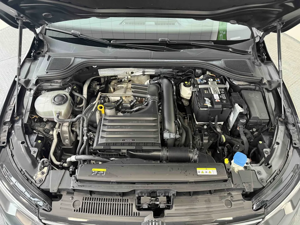 Volkswagen Golf golf 2023 280TSI DSG R-Line Lite 2023 — миниатюра 3