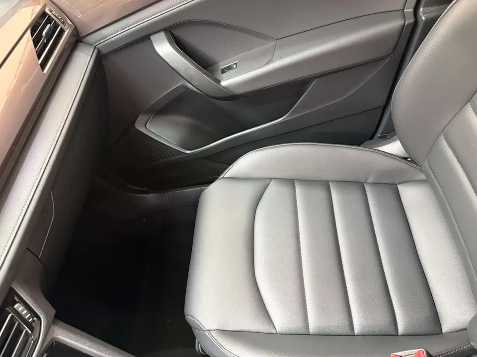 Volkswagen Tharu tuyue 2022 280TSI 2WD Comfort Edition 2022 — thumbnail 3
