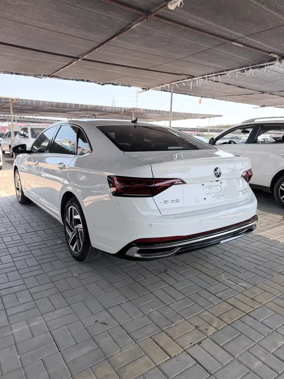 Volkswagen Sagitar Sagitar 2023 280TSI DSG Beyond Edition 2022 — thumbnail 4
