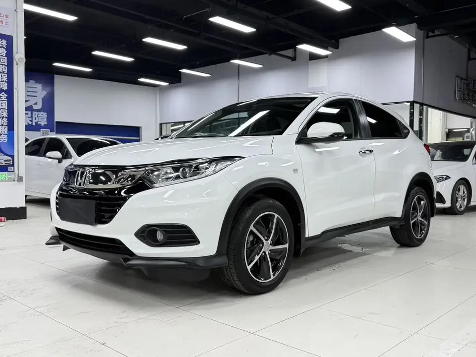 Honda VEZEL Binzhi 2022 1.5L CVT Phantom Night Pioneer Edition 2022 — photo 1, buy with delivery to Moscow