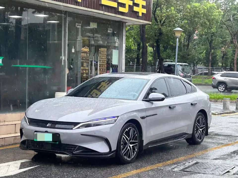 BYD Han EV Han EV 2025 Smart Driving Edition 605KM Premium Edition 2025 — photo 1, buy with delivery to Moscow