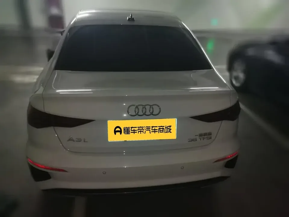 Audi A3 Audi A3 2023 A3L Limousine 35 TFSI Stylish Sports 2023 — миниатюра 2