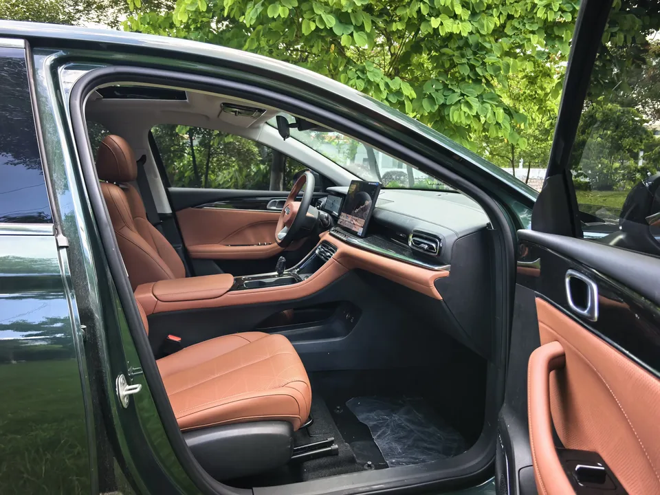 Geely Emgrand emgrand 2026 5th Generation 1.5T DCT Flagship Model 2025 — thumbnail 5