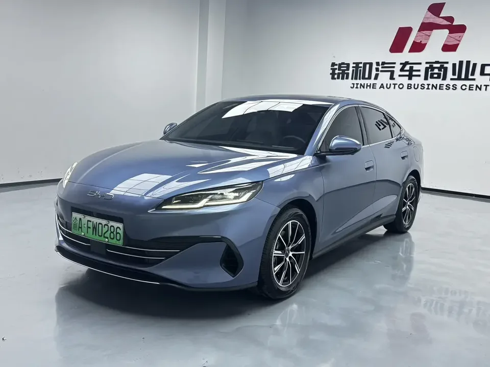 BYD Seal 06DM Seal 06DM 2024 DM-i 120KM Premium 2025 — photo 1, buy with delivery to Moscow