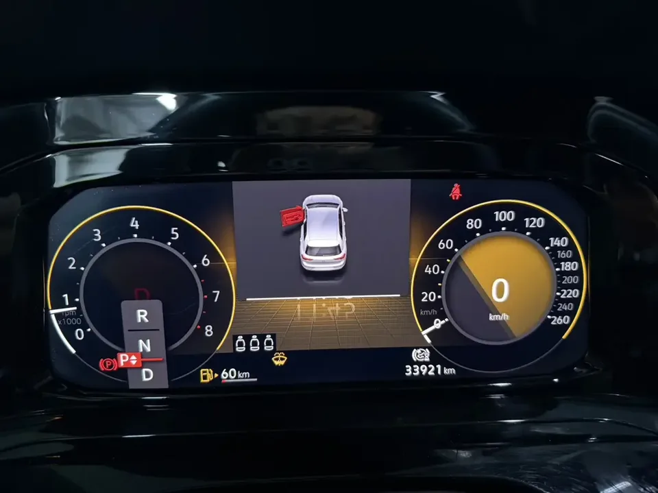 Volkswagen Golf golf 2022 280TSI DSG R-Line 2023 — thumbnail 3