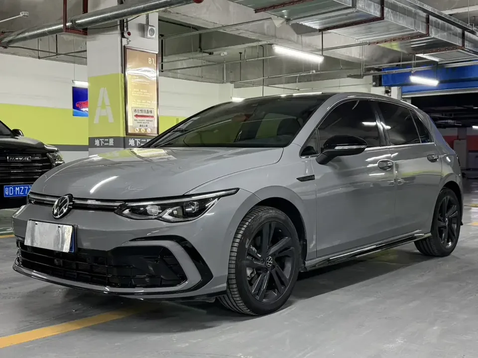 Volkswagen Golf golf 2022 280TSI DSG R-Line 2023 — photo 1, buy with delivery to Moscow
