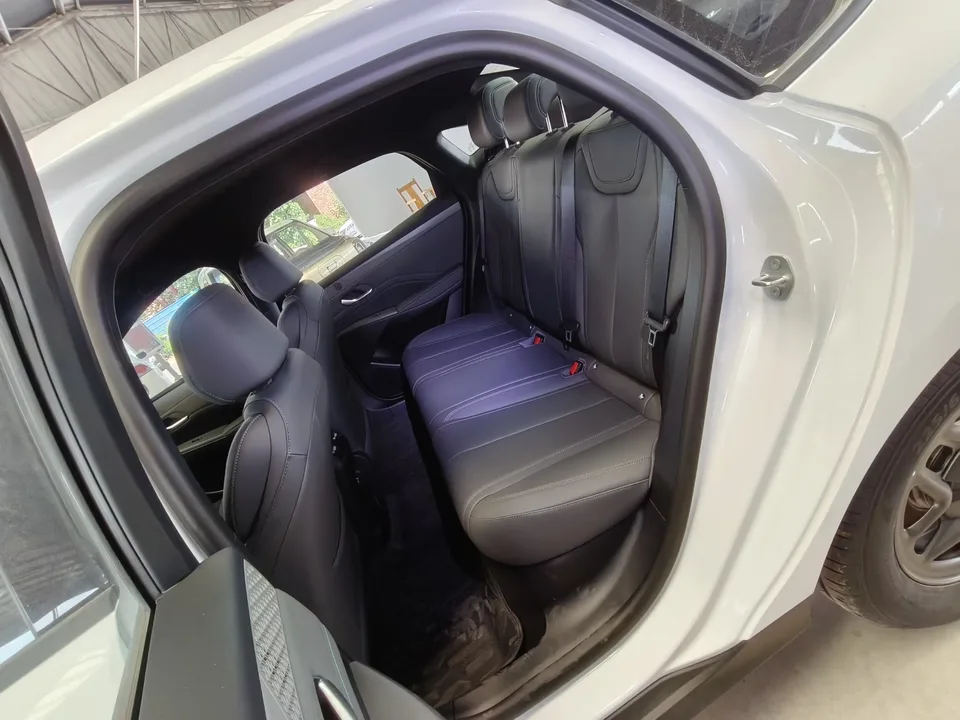 BYD Qin PLUS DM Qin PLUS DM 2025 DM-i Intelligent Driving Version 128KM Progressive 2026 — thumbnail 3