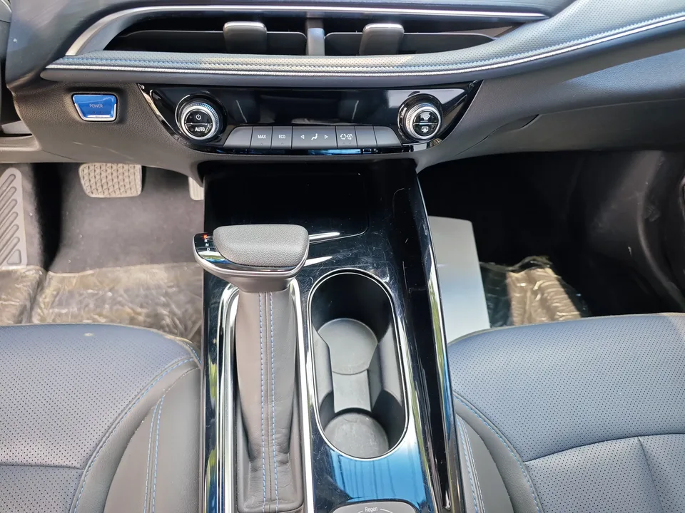 Buick Micro blue 6 Micro blue 6 2024 430km Enjoy Edition 2023 — thumbnail 3