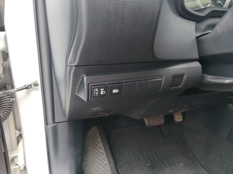 Toyota Corolla Corolla 2021 1.2T S-CVT Pioneer PLUS Edition 2022 — миниатюра 4