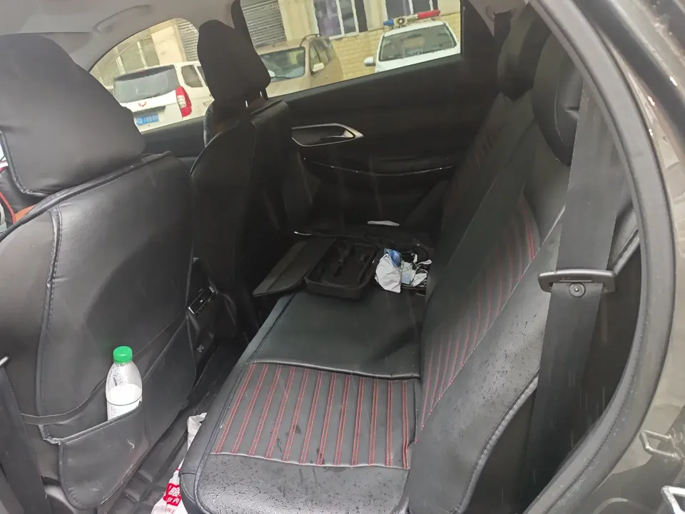 Changan X7 PLUS Changan X7 PLUS 2024 1.5T DCT Premium 7-seater 2024 — thumbnail 3