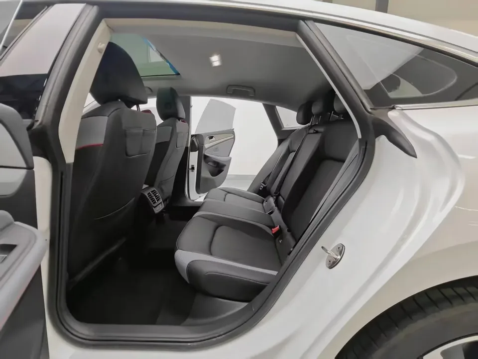 Volkswagen Lamando Lingdu 2023 Lingdu L 280TSI DSG Cool Edition 2023 — thumbnail 5
