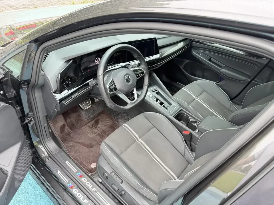 Volkswagen Golf golf 2023 280TSI DSG R-Line Lite 2023 — thumbnail 3
