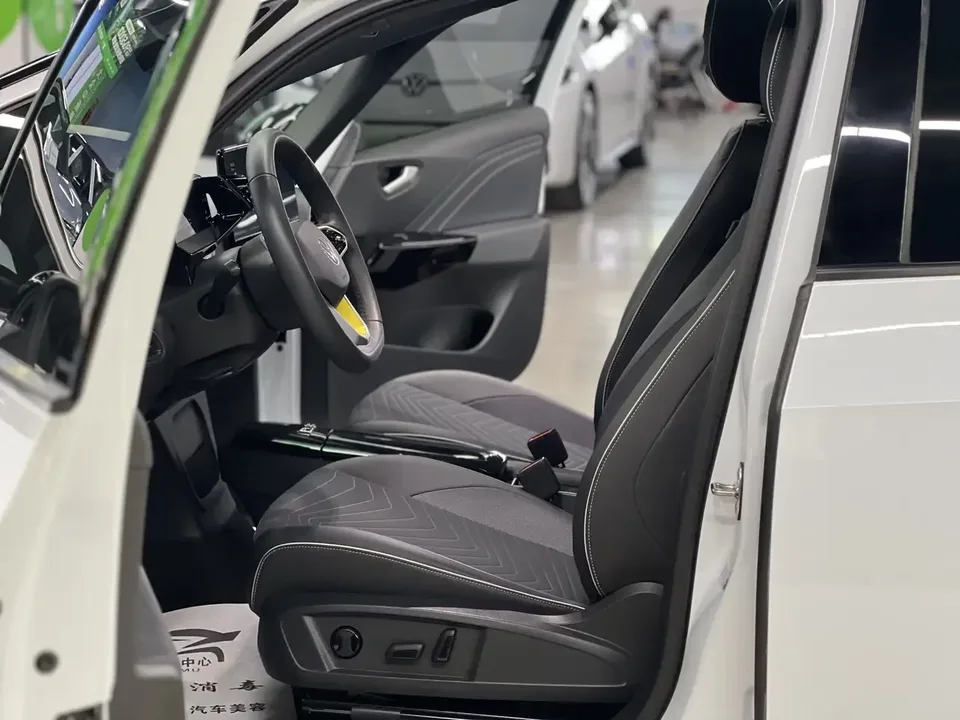 Volkswagen ID.3 Volkswagen ID.3 2023 Pure Smart Edition 2023 — thumbnail 3