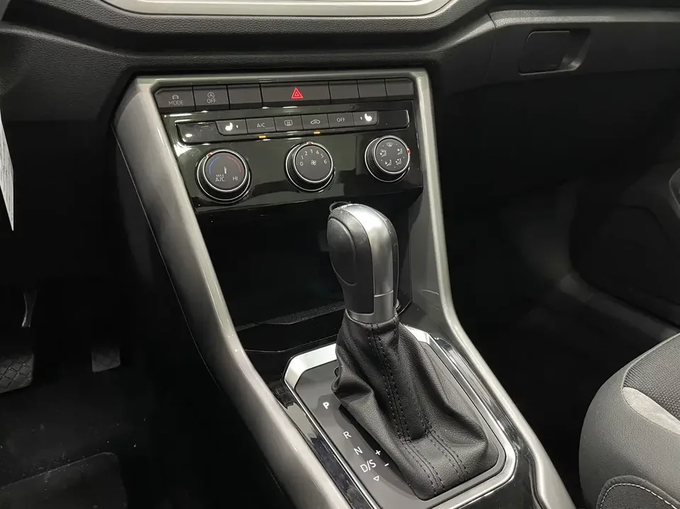 Volkswagen T-Roc TANG 2021 Modified 280TSI DSG 2WD Elite Smart Link Edition 2022 — thumbnail 4