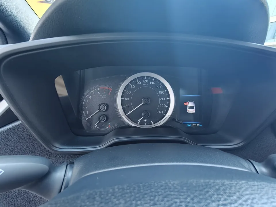 Toyota Levin Lei Ling 2022 185T CVT Deluxe Edition 2023 — thumbnail 3