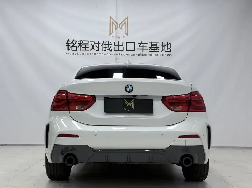 BMW 1 Series BMW 1 Series 2021 120i M Sport Night Edition 2022 — thumbnail 2