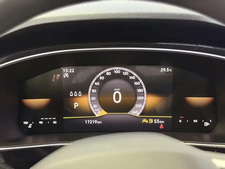 Volkswagen Tharu tuyue 2025 New 1.5L Sharp Edition 2025 — thumbnail 5