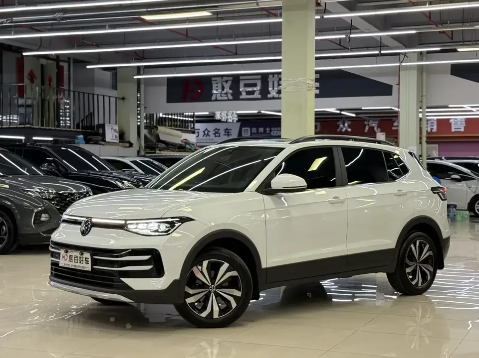Volkswagen Tharu tuyue 2025 New 1.5L Sharp Edition 2025 — photo 1, buy with delivery to Moscow