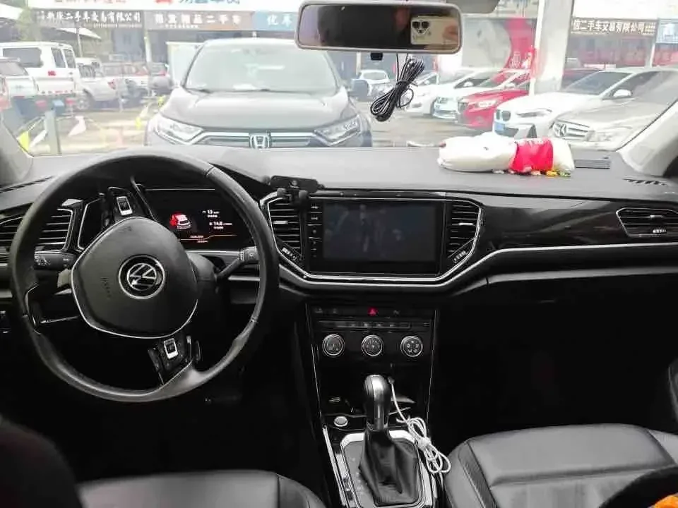 Volkswagen T-Roc TANG 2022 280TSI DSG 2WD Comfort PLUS 2022 — миниатюра 5