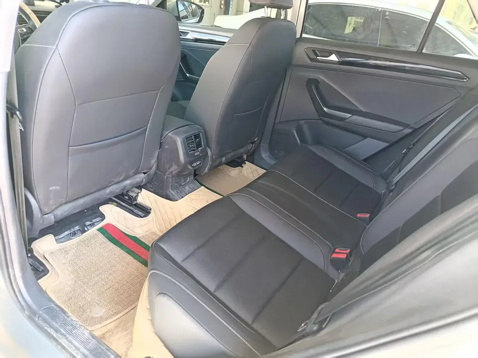 Volkswagen T-Roc TANG 2022 280TSI DSG 2WD Comfort PLUS 2022 — thumbnail 3