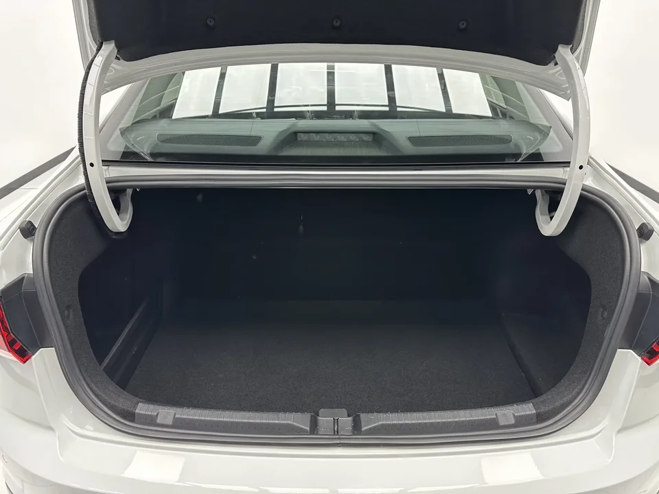 Volkswagen Bora Bora 2023 280TSI DSG Premium Edition 2022 — thumbnail 5