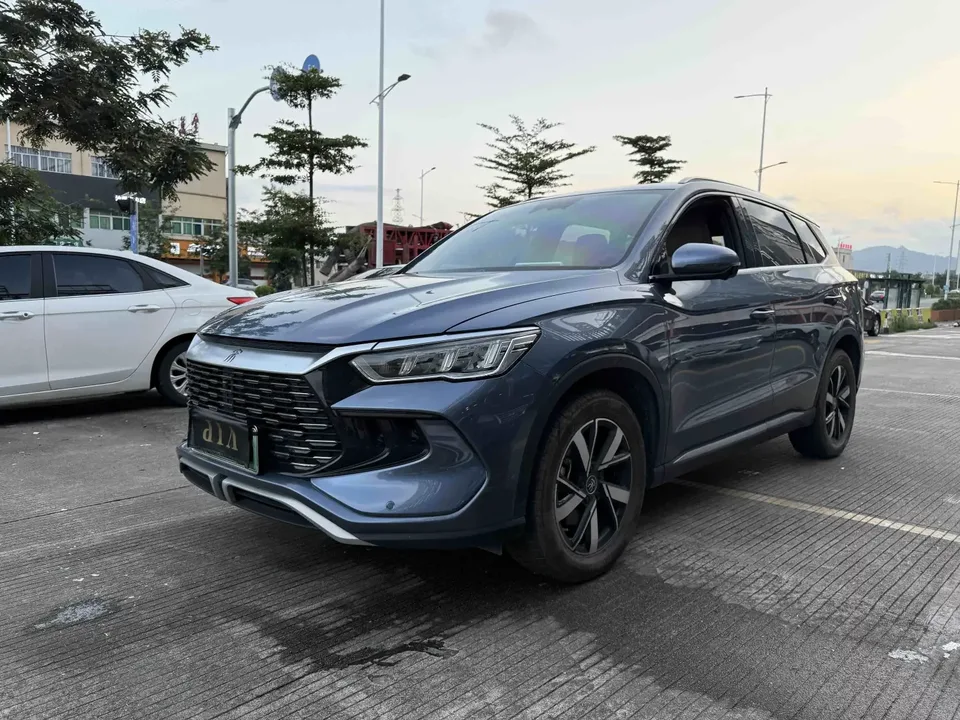 BYD Song Pro DM Song Pro DM 2024 DM-i Honor Edition 110km Excellence 2024 — photo 1, buy with delivery to Moscow