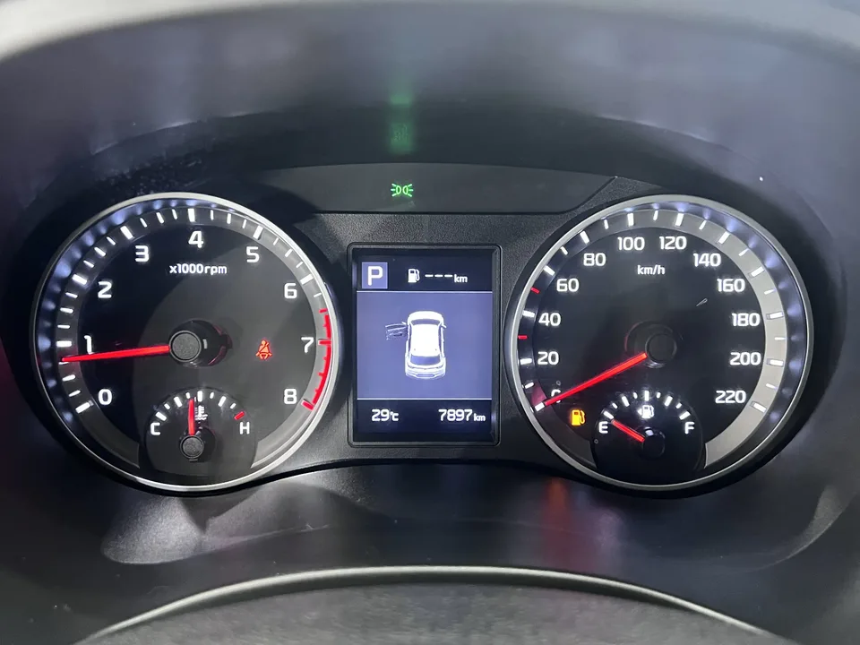 Kia KX1 Yipao 2021 1.4L CVT Fun Sunroof Model 2023 — thumbnail 4