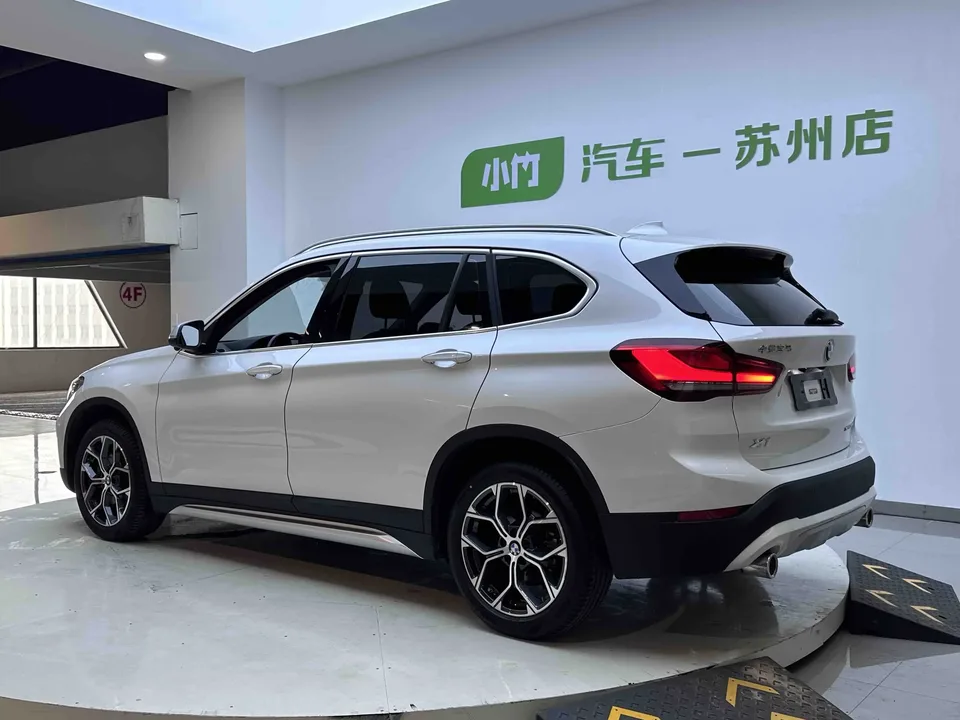 BMW X1 BMW X1 2022 sDrive20Li Fashion 2023 — thumbnail 2