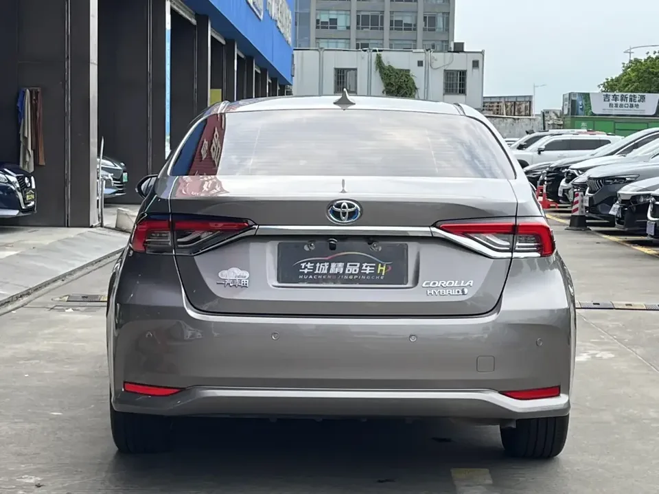 Toyota Corolla Corolla 2021 Dual Engine 1.8L E-CVT Elite Edition 2023 — thumbnail 2